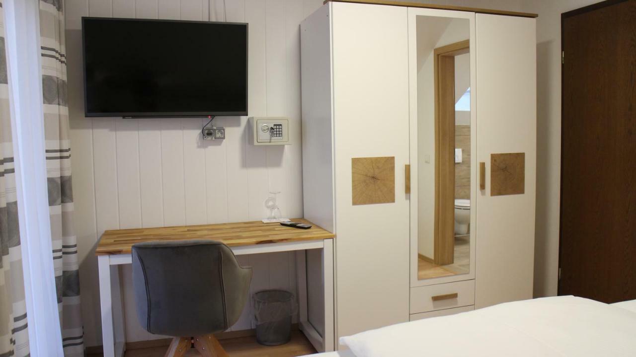 Hotel Glas Schwarzwald Fluorn-Winzeln Екстер'єр фото